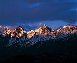 《龙腾世纪4》全新预告片公布：谁是恐狼